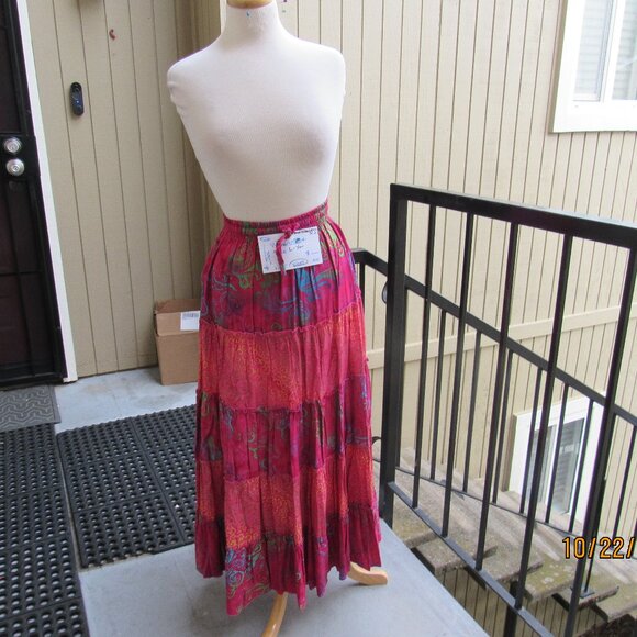 #526  NEW WOMEN'S SUMMER LONG SKIRT BY HAND KREATION (SIZE L-XL) - Picture 1 of 2